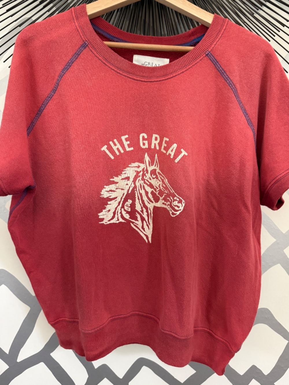 THE GREAT. Bronco Short Sleeve Cotton Graphic Sweatshirt - Picture 8 of 8